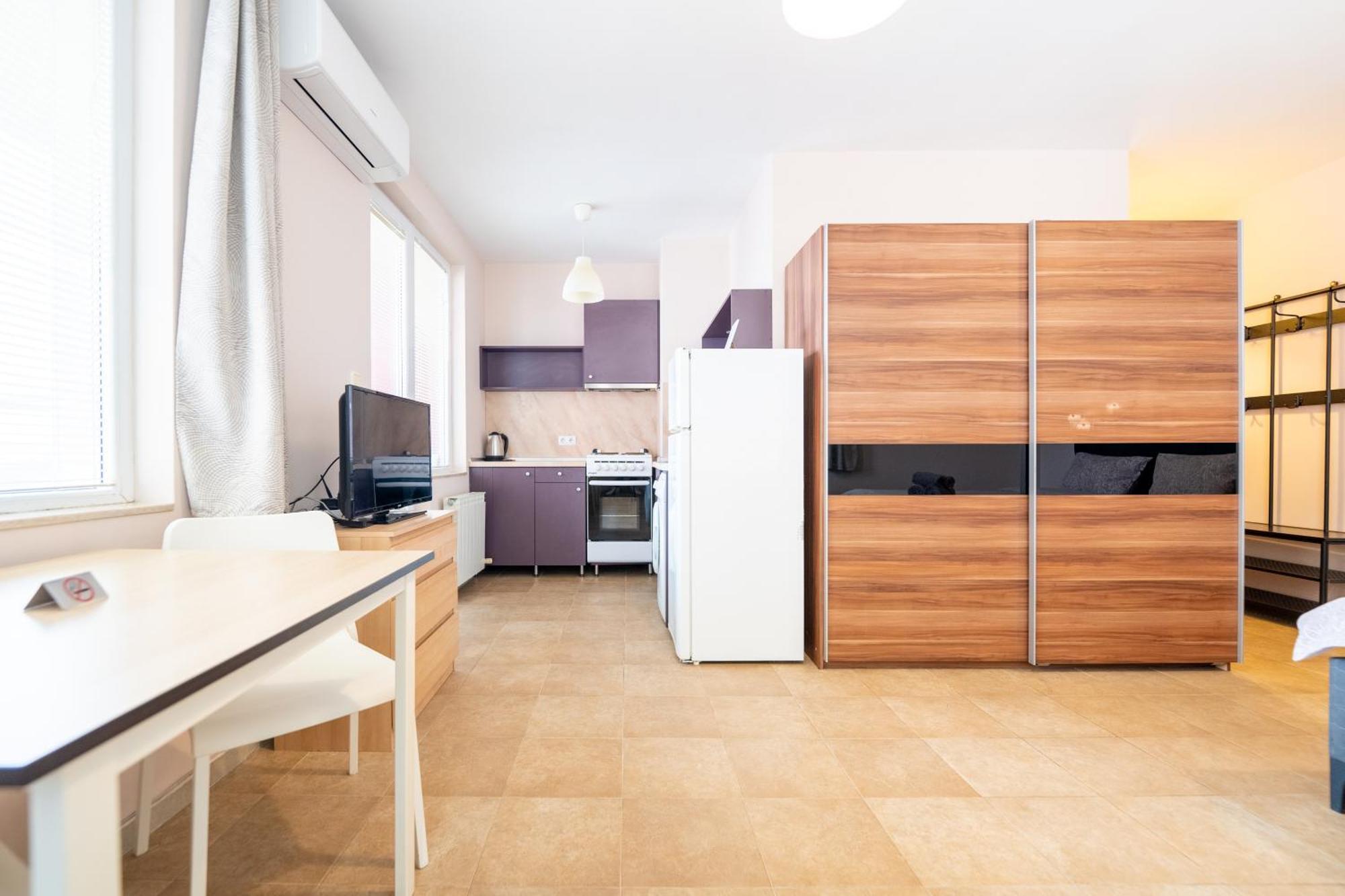 סופיה Lovely Apartment In Studentski Grad מראה חיצוני תמונה